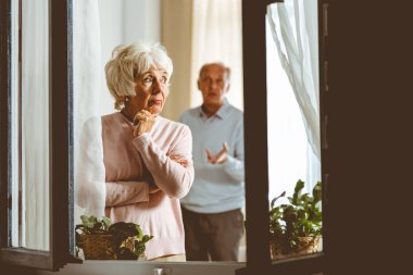 Kadın veren koca sessiz tedavi