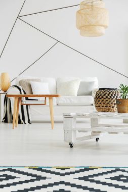 Bir duvara geometrik desen