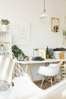 Vintage ve modern tarzı karışık