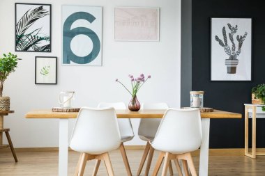 siyah ve beyaz duvar