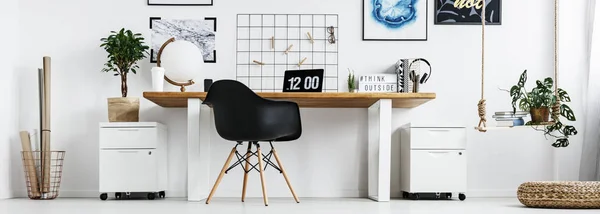 Modernes Büro zu Hause — Stockfoto