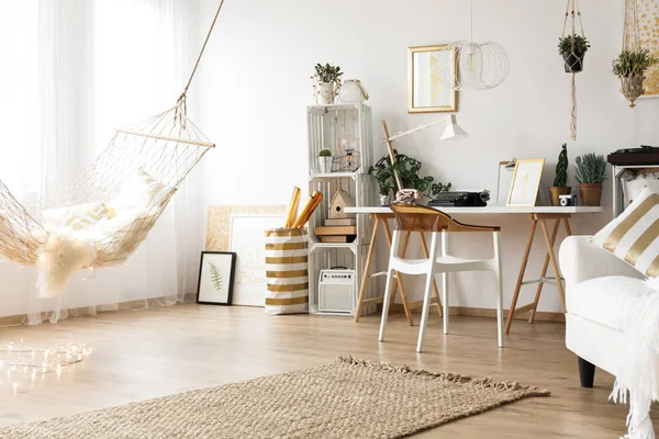 Trendiges Wohninterieur — Stockfoto