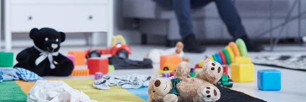 Teddy bears on the floor — Stock Photo, Image