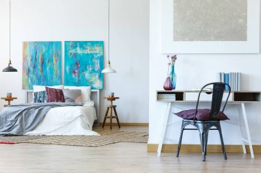 Çok fonksiyonlu yatak odası alanı