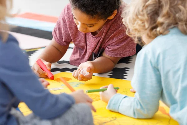 Tekening in een groep — Stockfoto