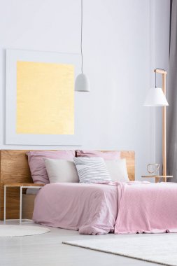 İle yatak başı yatak