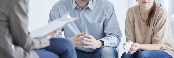 Echtscheiding bemiddeling met psycholoog — Stockfoto