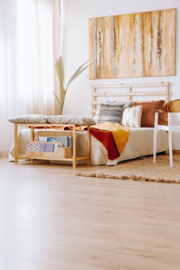 Resim yukarıda yatak