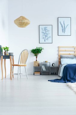 Yatak odasında düz görünümü