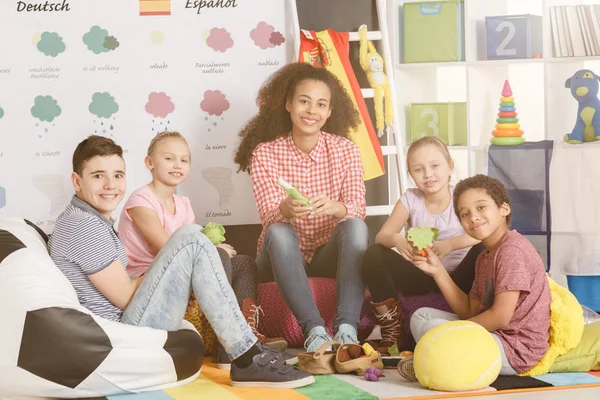 Divertirse en la escuela — Foto de Stock