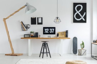 Minimalist tarzı oda ve