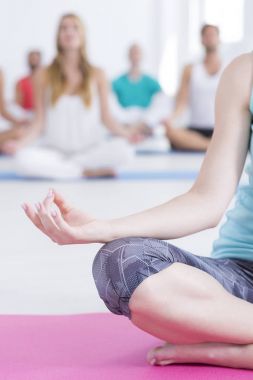 mindere meditasyon kadın