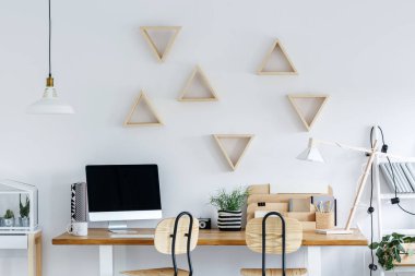 İskandinav eğitim çalışma alanıyla bilgisayar