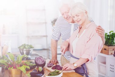 Üst düzey çift kesme lahana