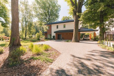 Holiday villa güneşli