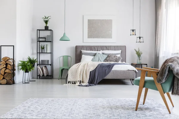 Two mint chairs in hotel room — Stock Photo, Image