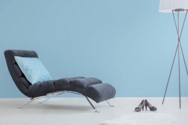 Şık bir oturma odası.