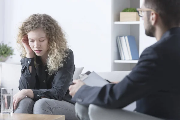 Vrouw lijden aan depressie — Stockfoto