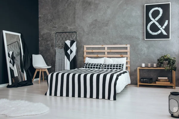 Beyaz modern sandalye 