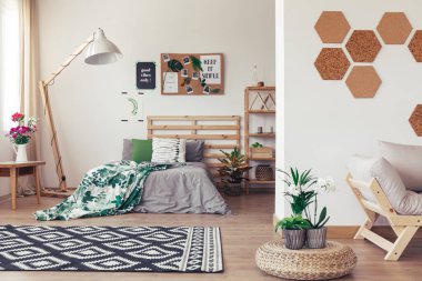 Botanik detayları ile açık çatı