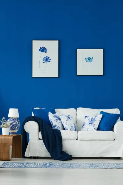 Accesorios florales azules —  Fotos de Stock