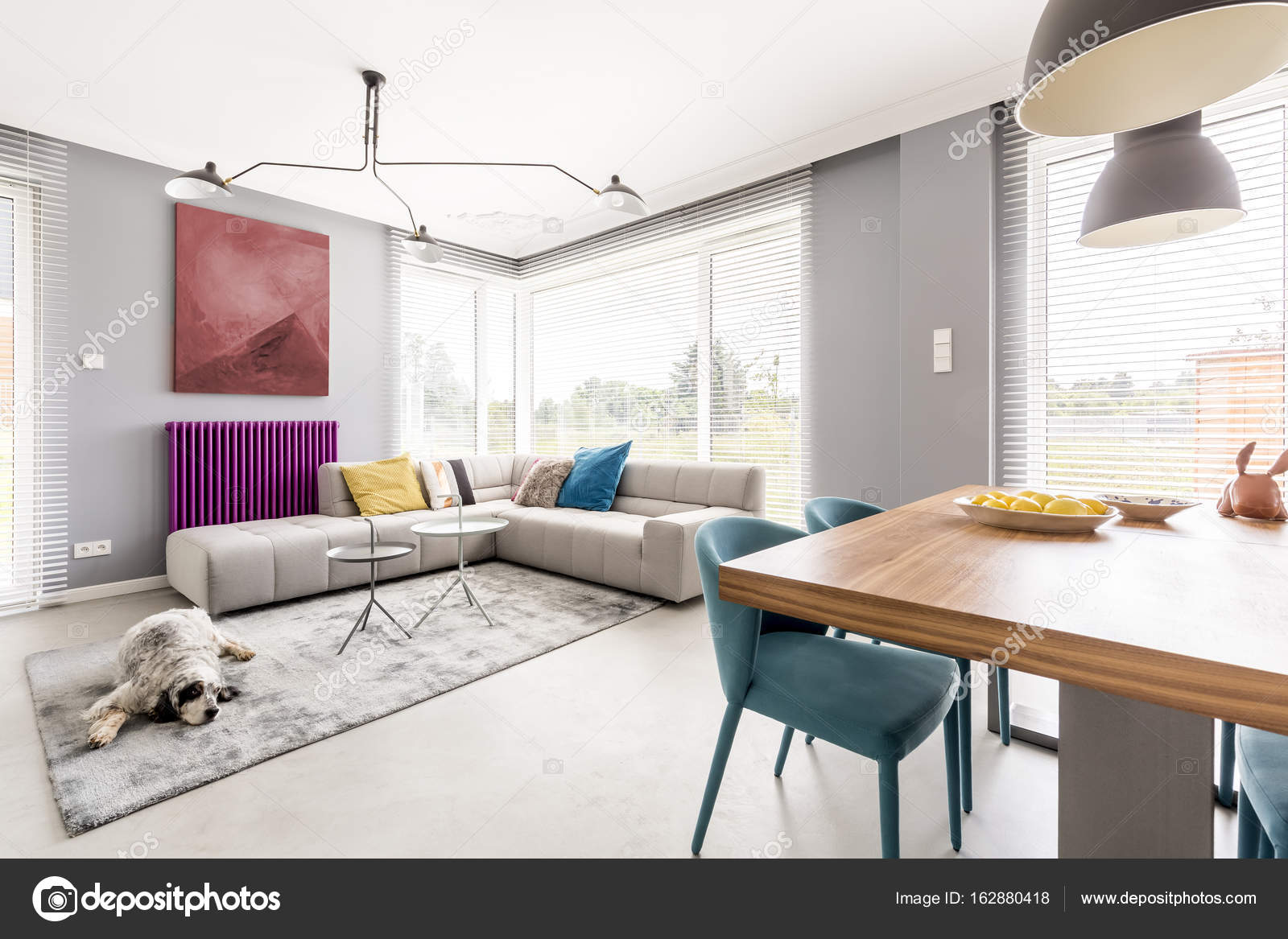 Soggiorno con zona pranzo — foto stock © photographee.eu #162880418 Zona soggiorno