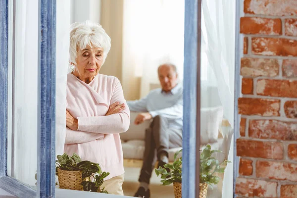 Donna dopo una discussione — Foto Stock