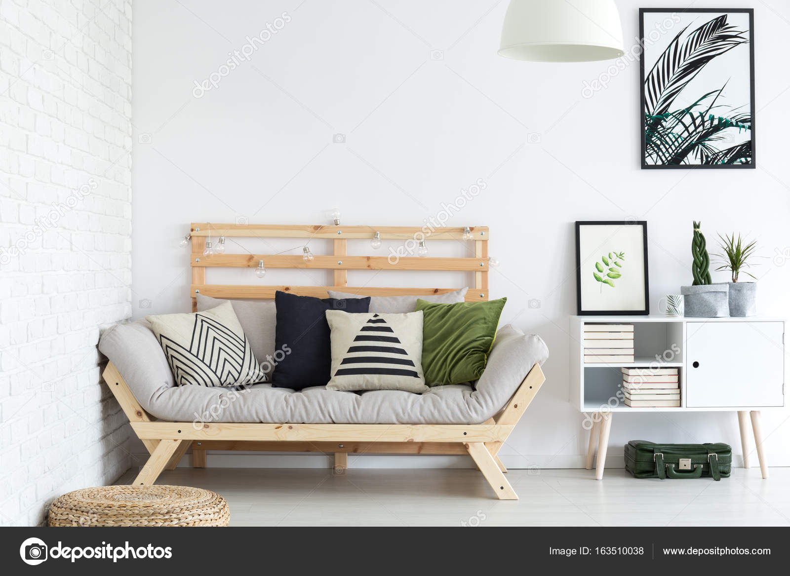 woonkamer decor — Stockfoto © photographee.eu #163510038 woonkamer decor — Stockfoto © photographee.eu #163510038