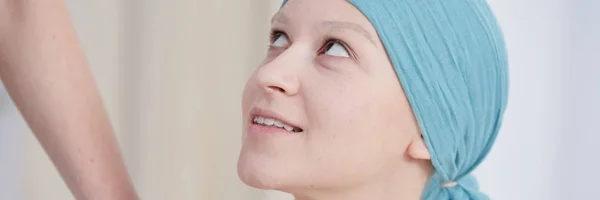 Kvinna och kemoterapi — Stockfoto