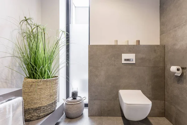 Design minimalista do banheiro — Fotografia de Stock