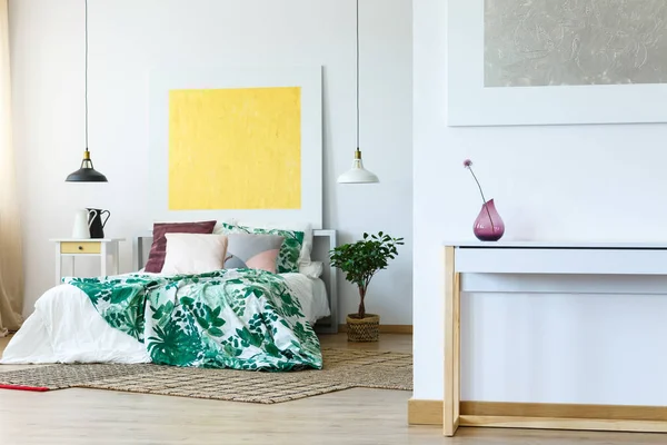 Frisse slaapkamer ontwerp — Stockfoto