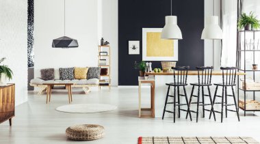 Retro yemek odası ile kabarık