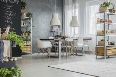 Eklektik yemek odası tablo