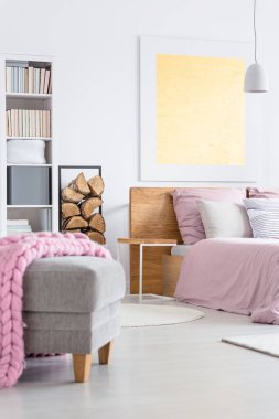 Puff üzerinde yerleşimi