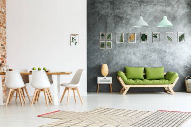 Küçük dolap lamba