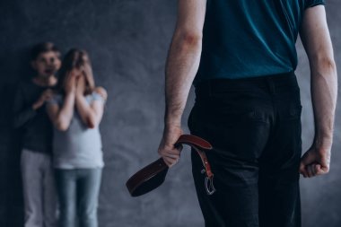 Sıkı baba holding kemer 