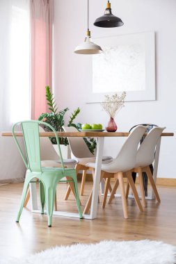 En az parlak yemek odası