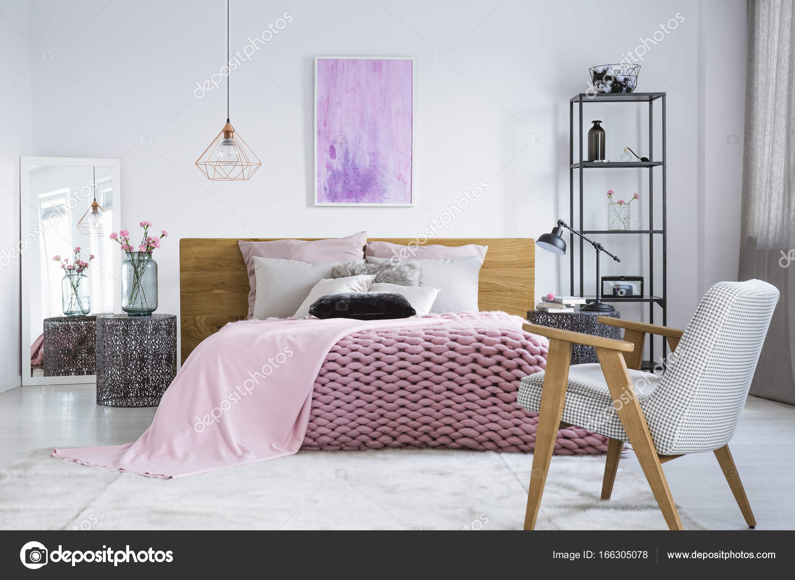Pastel slaapkamer met aquarel — Stockfoto © photographee.eu #166305078 Pastel slaapkamer met aquarel — Stockfoto © photographee.eu #166305078