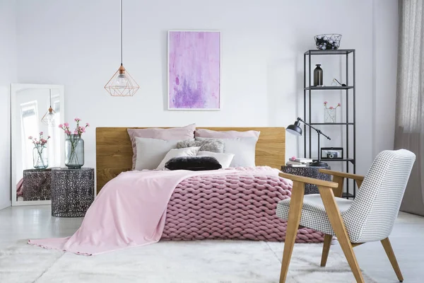 Pastel bedroom with watercolor painting — Stock Photo, Image