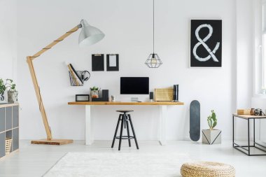 Minimalist hipster Oda posteri ile