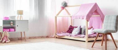 Tek renkli içinin rahat yatak odası