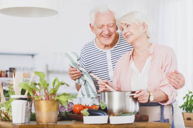 Gandma karışık sebze çorbası