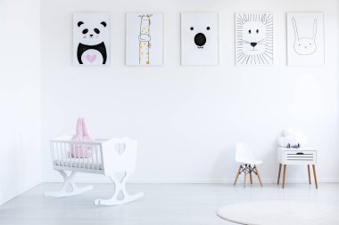 Beyaz bebek Yatak Beşik