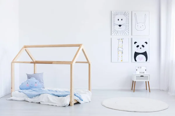 Scandinavische stijl boy's slaapkamer — Stockfoto