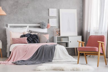 Benzersiz pastel yatak odası tasarımı 