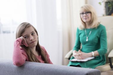 İçe dönük kız içinde düşündüm