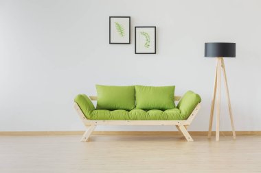 Taze minimalist iç kanepe ile