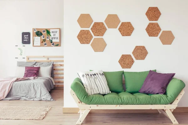 Mantar ile çok fonksiyonlu Eko yatak odası