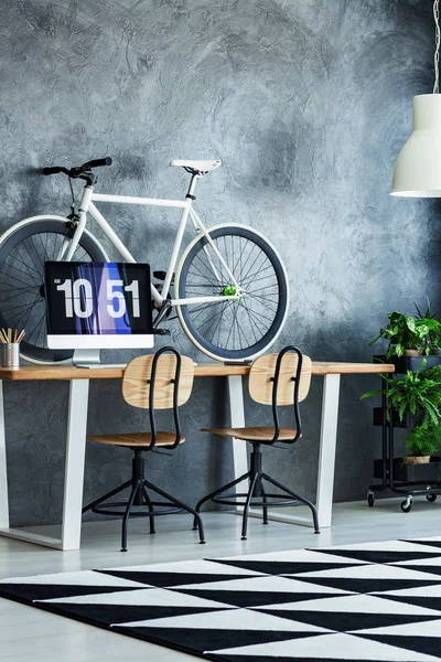 Bisiklet ile basit çalışma alanı