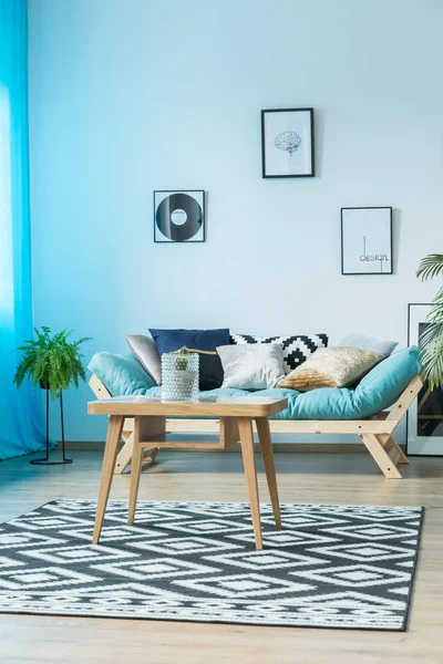 Azul, acogedora sala de estar —  Fotos de Stock